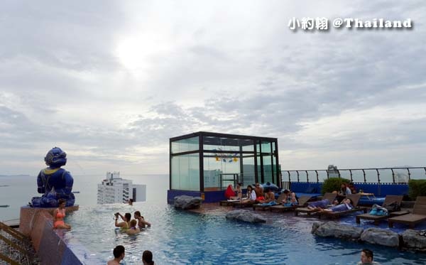 Siam@Siam Pattaya Double Deck sky Pool7.jpg Siam@Siam Pattaya Double Deck sky Pool7.jpg