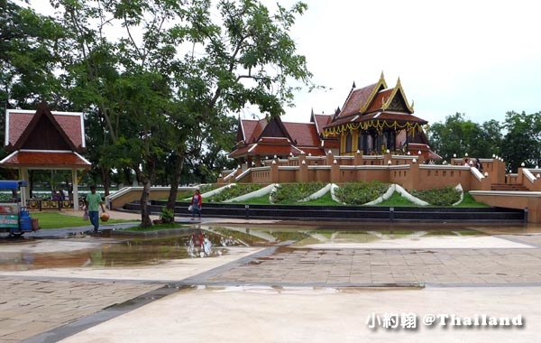 King Naresuan the Great Mounment(shrine)@Nong Bua Lamphu2.jpg