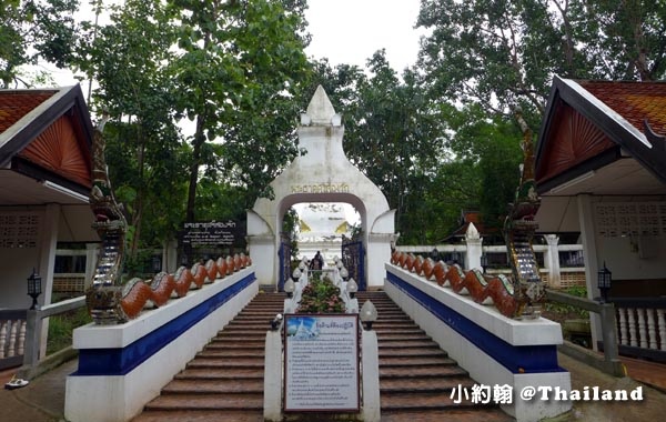 泰國雷府Phra That Sri Song Rak Loei6.jpg