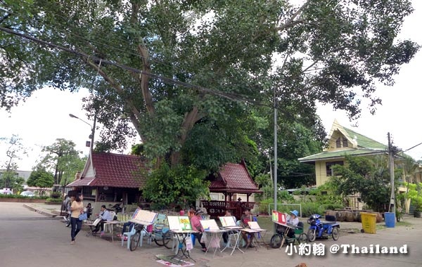 Wat Luang Por Pra Sai (Wat Po Chai) Nong Khai26.jpg