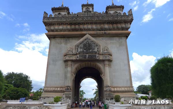 Patuxay Victory Monument Patuxai LAOS凱旋門8.jpg