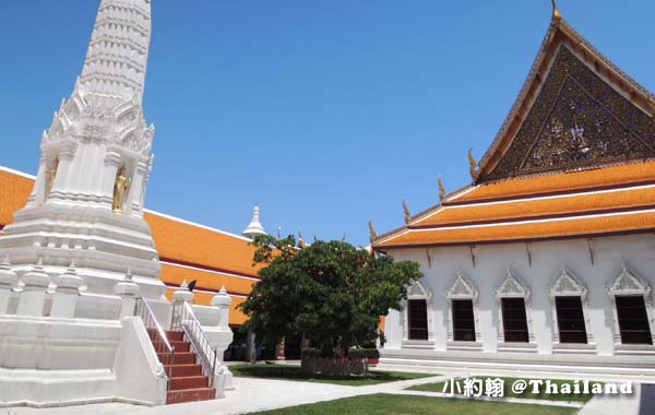 曼谷瑪哈泰寺Wat Mahathat Yuwaratrangsarit5.jpg