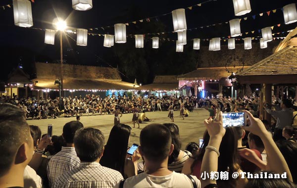 Siam niramit暹羅劇場晚上戶外表演2.jpg
