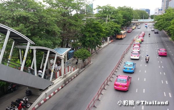 A1 bu Mo Chit Don Mueang Airport1.jpg