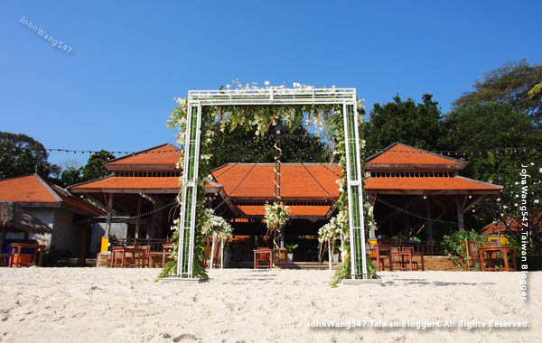 Mooban Talay Resort samed wedding gate2.jpg