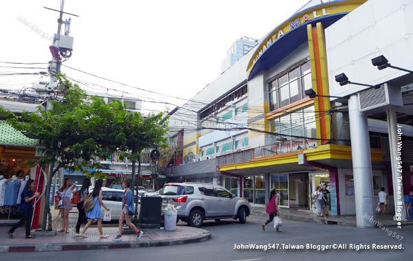 Bonanza Mall Bangkok Siam Square.jpg