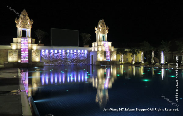 Sokha Siem Reap Resort pool night1.jpg