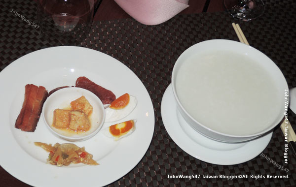 Sokha Siem Reap Resort late night food.jpg