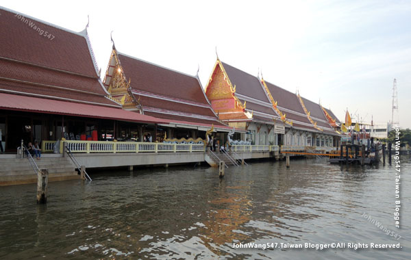 Wat Bang Na Nok佛寺PIER.jpg