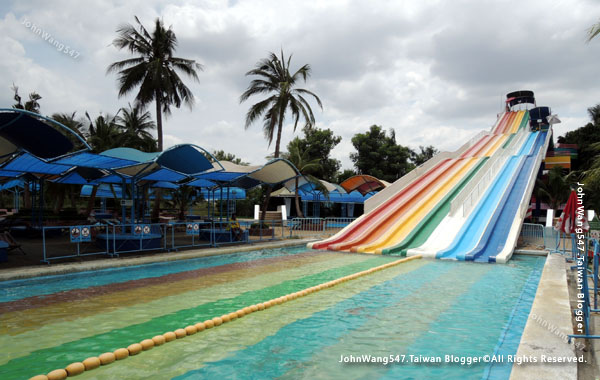 Siam Park City Bangkok Water Park.jpg