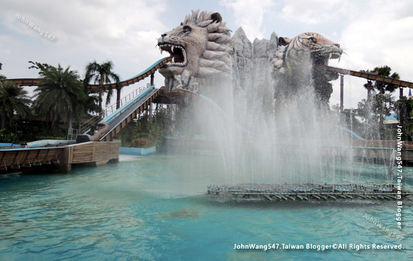 Siam Park City Log Flume.jpg