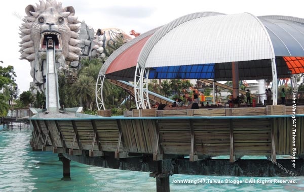 Siam Park City Log Flume1