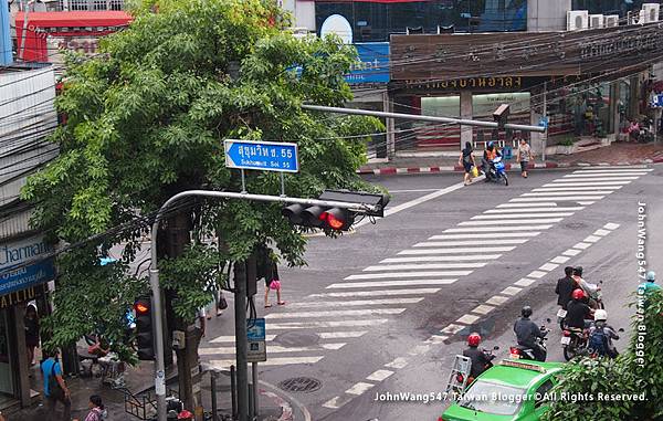 Mae Varee mango sticky rice Thong Lo2.jpg Mae Varee mango sticky rice Thong Lo2.jpg