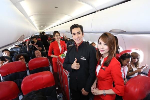 Nadech - Air Asia