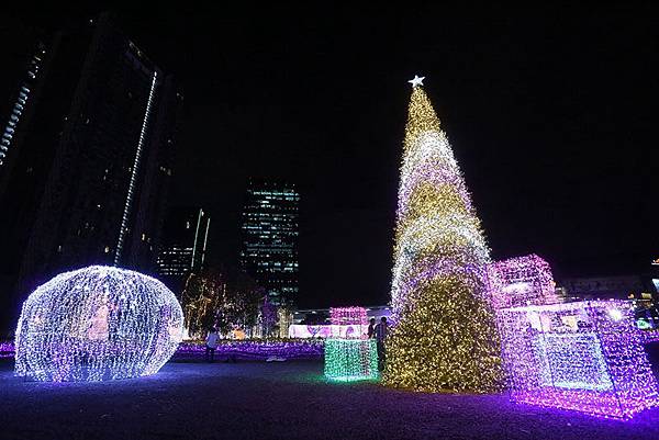 Thailand Illumination Festival 2017Bangkok0.jpg