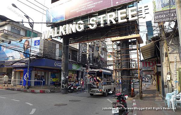 Pattaya Walking Street Daytime.jpg