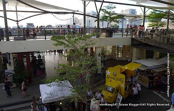 Tha Maharaj Market Bangkok Mall9.jpg