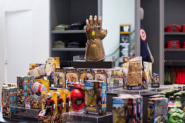 Marvel Experience Super Studio Thailand super heros gifts.jpg