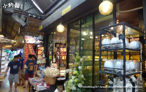 Hem Aroma Chatuchak weekend market3.jpg