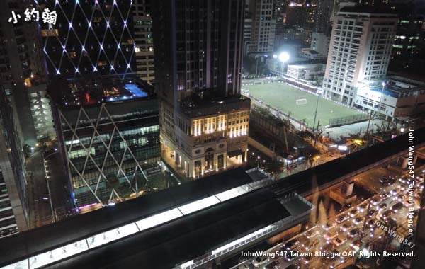 Eastin Grand Hotel Sathorn Night view