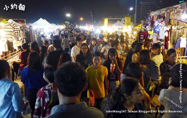 Bangsaen Walking Street Night Market10.jpg