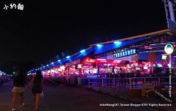 Pattaya night bar