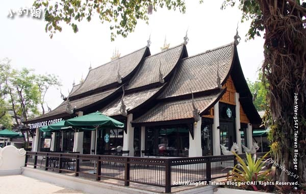 Starbucks Coffee Kad Farang Village Chiang Mai2.jpg