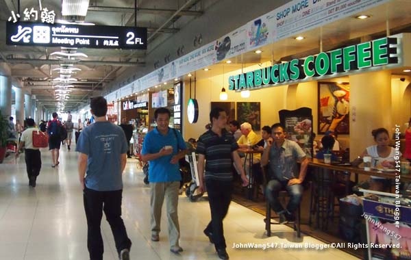 Suvarnabhumi Airport蘇凡納布機場2樓咖啡餐廳