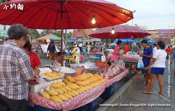 Ayutthaya Hua Raw Night Market7.jpg