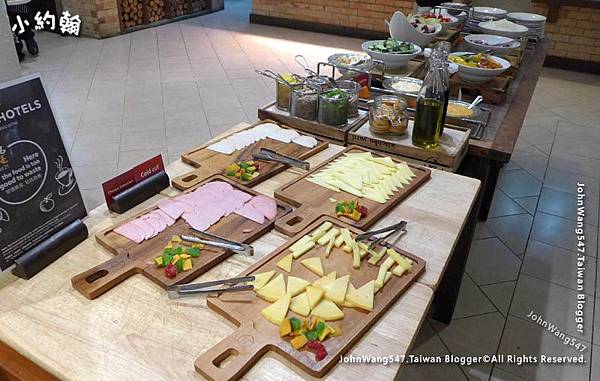 Movenpick Suriwongse breakfast buffet6.jpg