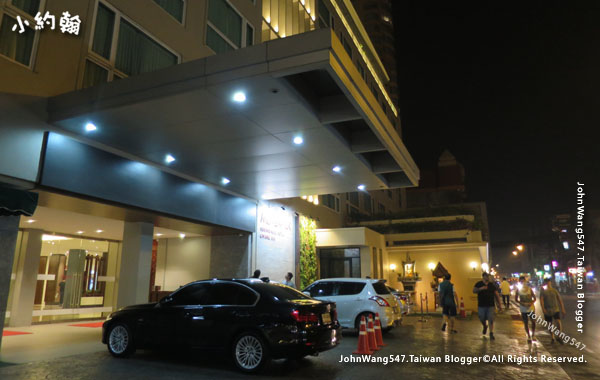 Movenpick Suriwongse Hotel Night
