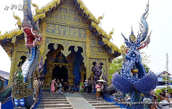 清萊藍廟Rong Suea Ten Temple.jpg