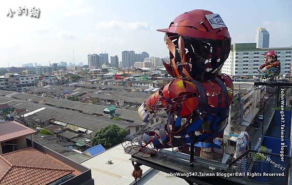 MeStyle Garage Bangkok Hotel Top floor8.jpg