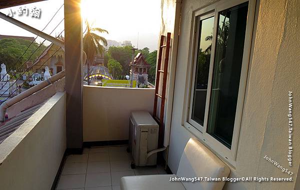 The Home Guesthouse balcony Phrasingh Chiang Mai