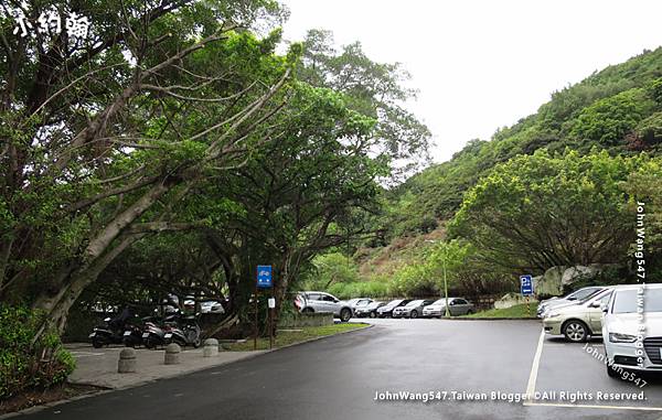 硫磺谷地熱景觀區-免費汽車機車停車場.jpg