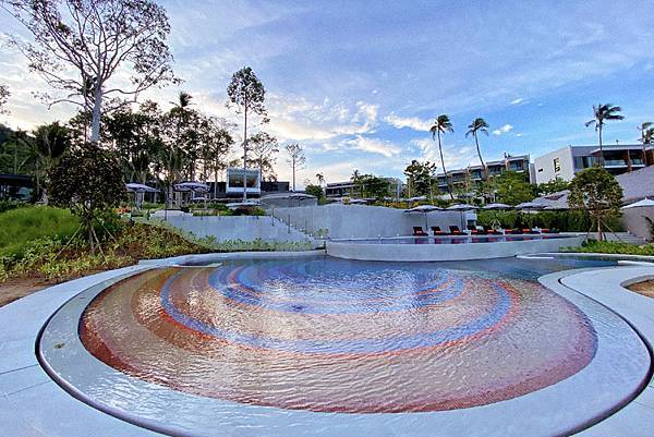 Hyatt Regency Koh Samui swimming pool3.jpg