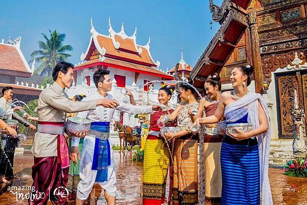 Thailand Songkran Thai New year.jpg