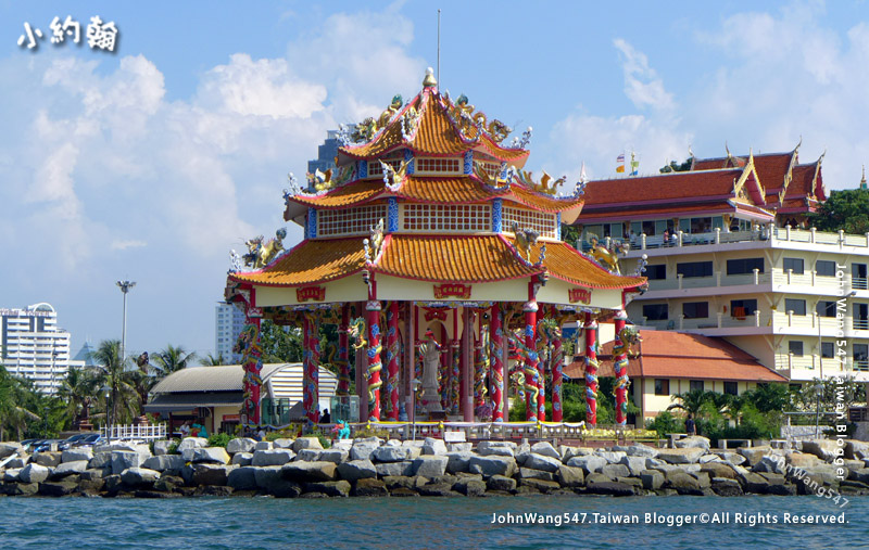 Guan Yin Shrine Sriracha Koh Loy Ko Sichang Ferry Port.jpg