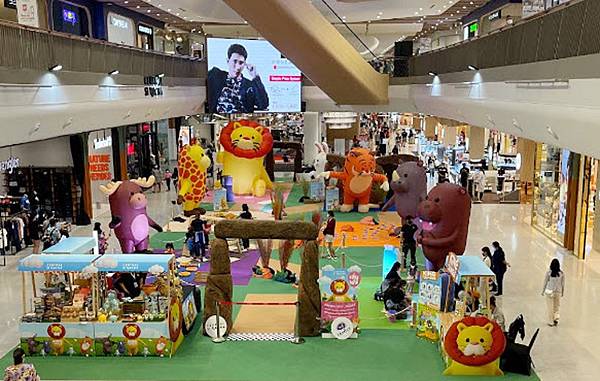 Central Si Racha Shopping Mall Chon Buri3.jpg
