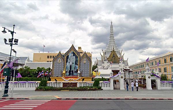 Bangkok City Pillar Shrine泰國曼谷國柱神廟.jpg