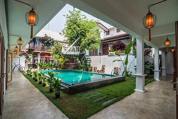Garden Yard Inn Chiangmai Hotel2.jpg