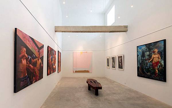 Sala Ayutthaya art gallery.jpg