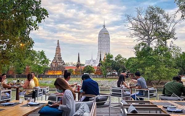 sala ayutthaya dine.jpg