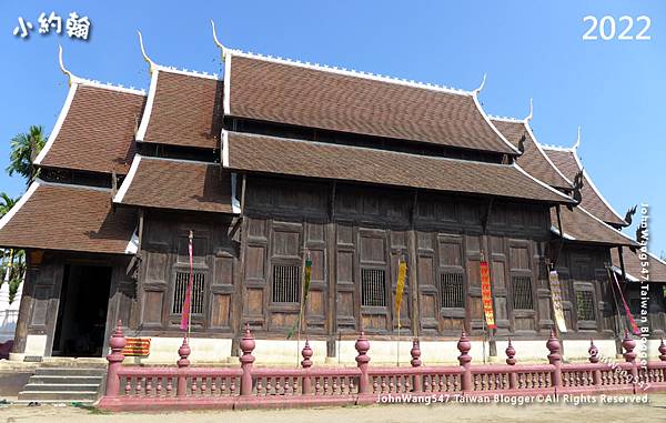 Wat Phan Tao temple Chiang Mai1.jpg Wat Phan Tao temple Chiang Mai1.jpg