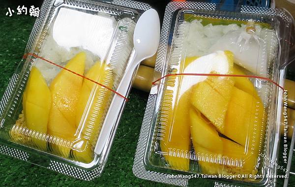 泰國街頭平價芒果糯米飯.jpg 泰國街頭平價芒果糯米飯.jpg