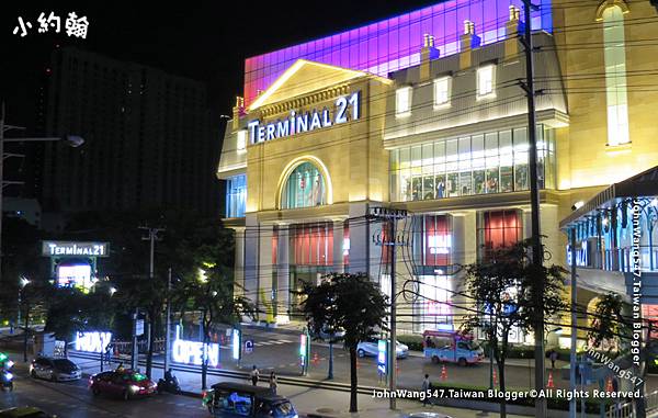 Terminal 21 Rama 3 mall.jpg