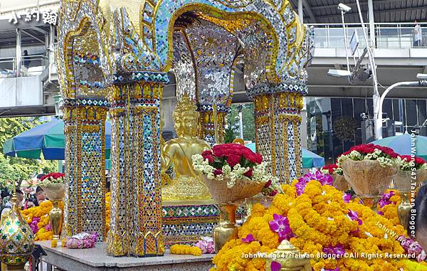 曼谷四面佛廣場(Erawan Shrine)第三面.jpg