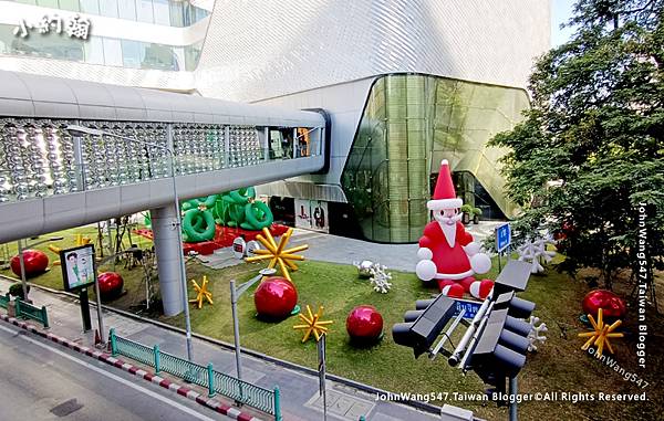 Central Embassy Bangkok Christmas.jpg