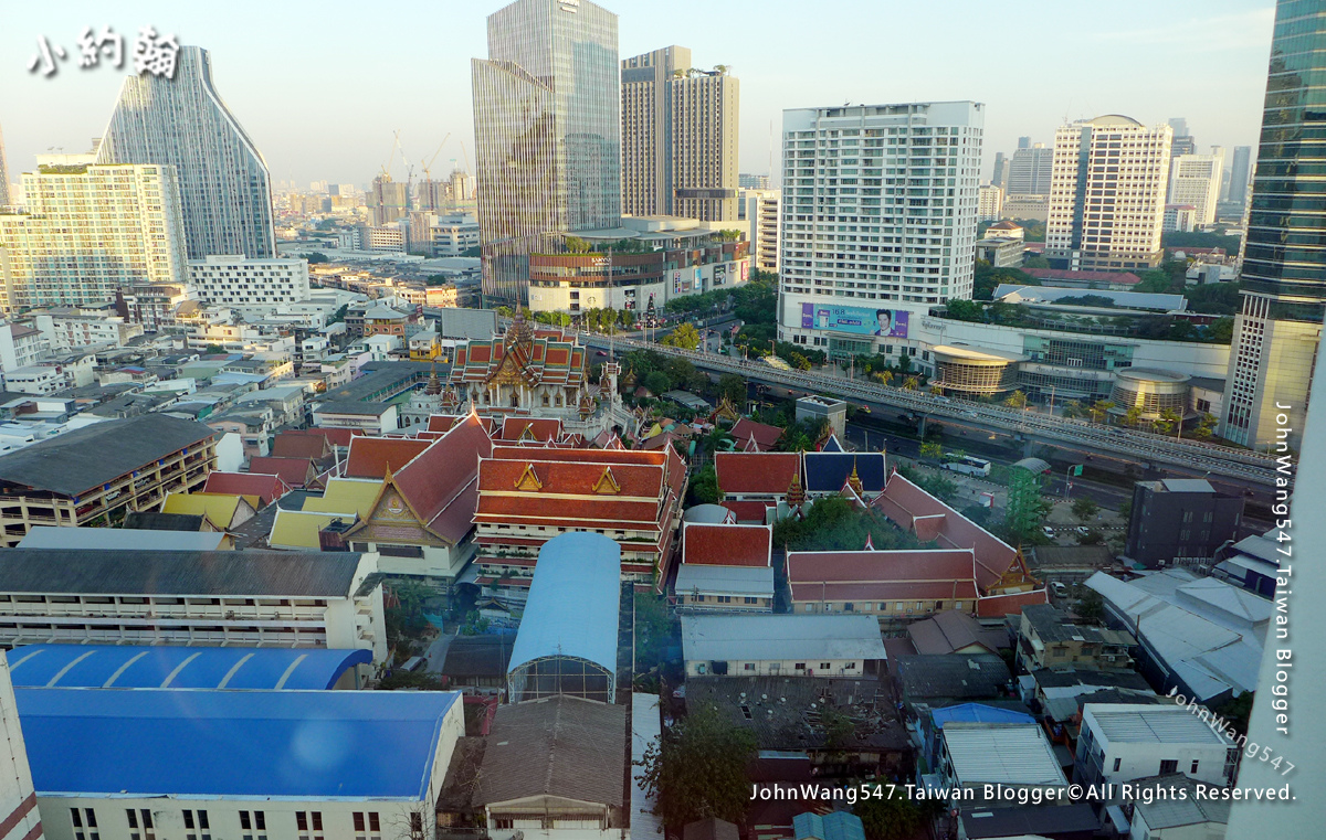 Le Meridien Bangkok Wat Hua Lamphong Sam Yan.jpg