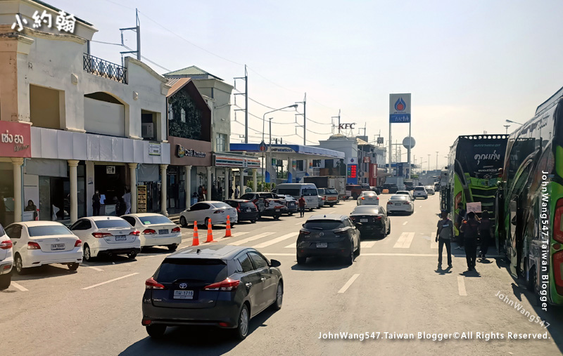 泰國加油休息站 Chachoengsao.jpg